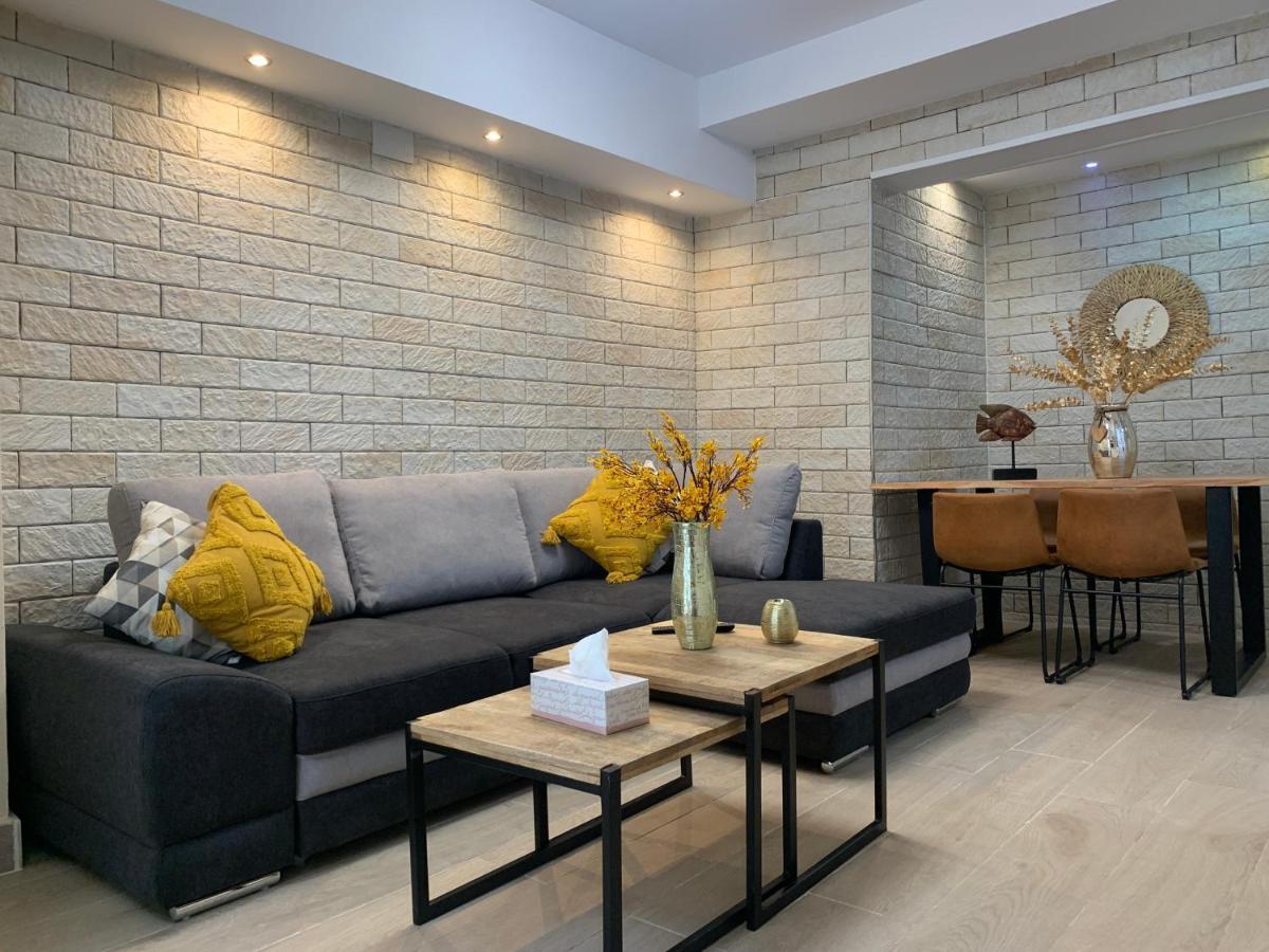Luxury Apartment By The Sea อาลิกันเต ภายนอก รูปภาพ