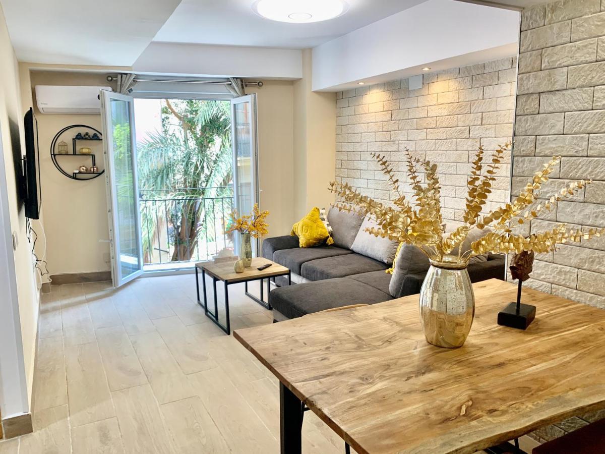 Luxury Apartment By The Sea อาลิกันเต ภายนอก รูปภาพ