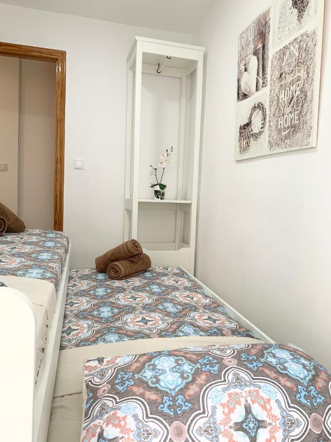 Luxury Apartment By The Sea อาลิกันเต ภายนอก รูปภาพ